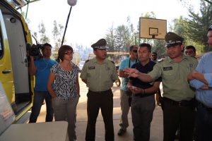 autoridades-en-terreno-incendio-paredones