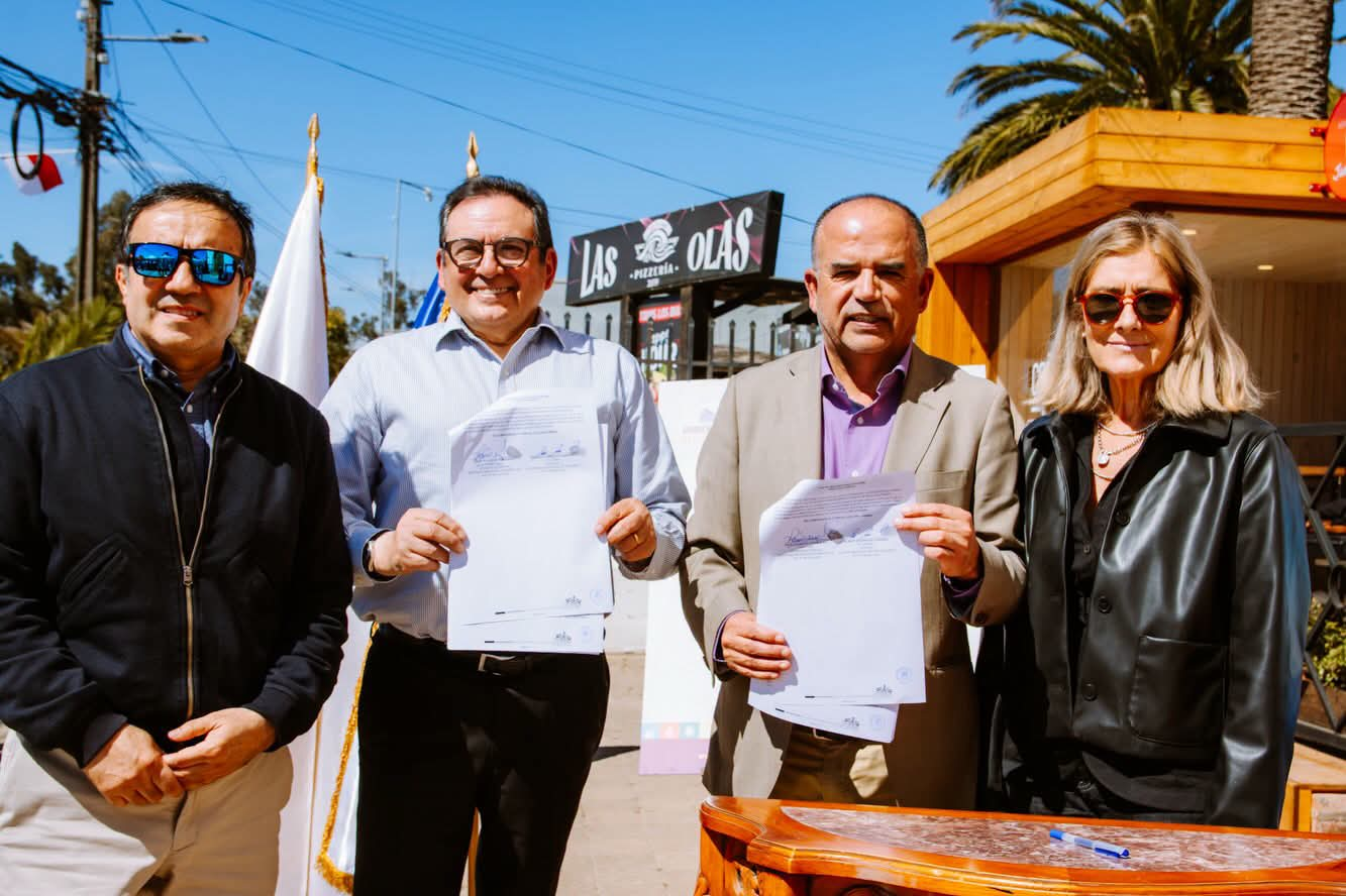 PICHILEMU DA UN PASO HISTÓRICO: FIRMAN CONVENIO PARA INICIAR LAS OBRAS DEL ALCANTARILLADO URBANO
